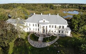 Kernu Manor Resort